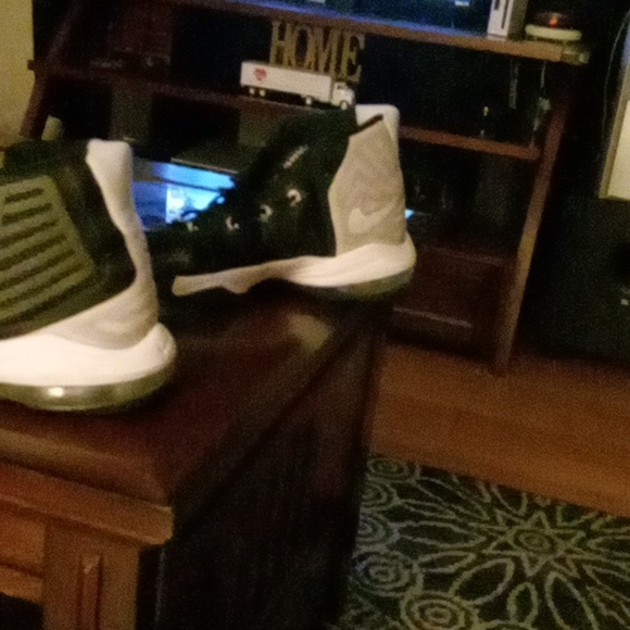 Don't wear them much - Picture 3 of 4